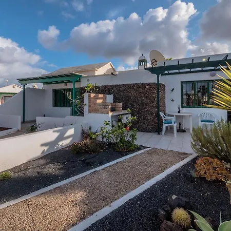Prázdninový areál Jardin Del Sol 30 Playa Blanca (Lanzarote)